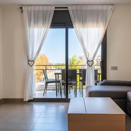 Apartment At026 Moderno, Con Piscina Y Wifi, A 10min De La Playa *